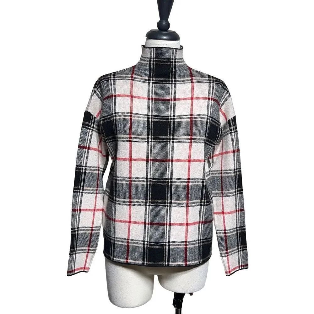 Tahari Plaid Moc Turtleneck Long Cleeve Sweater Size Small
